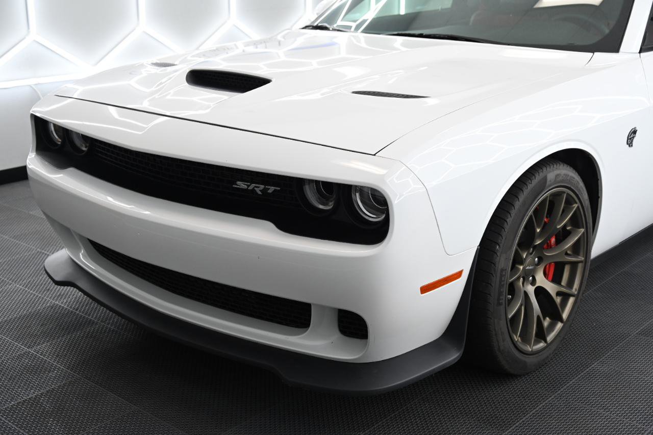 Used 2016 Dodge Challenger SRT Hellcat RWD image 7