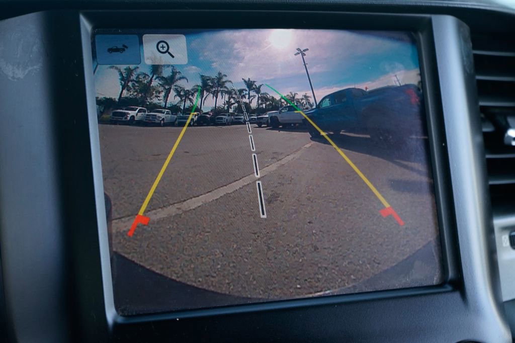 Used 2022 RAM 3500 Big Horn image 28