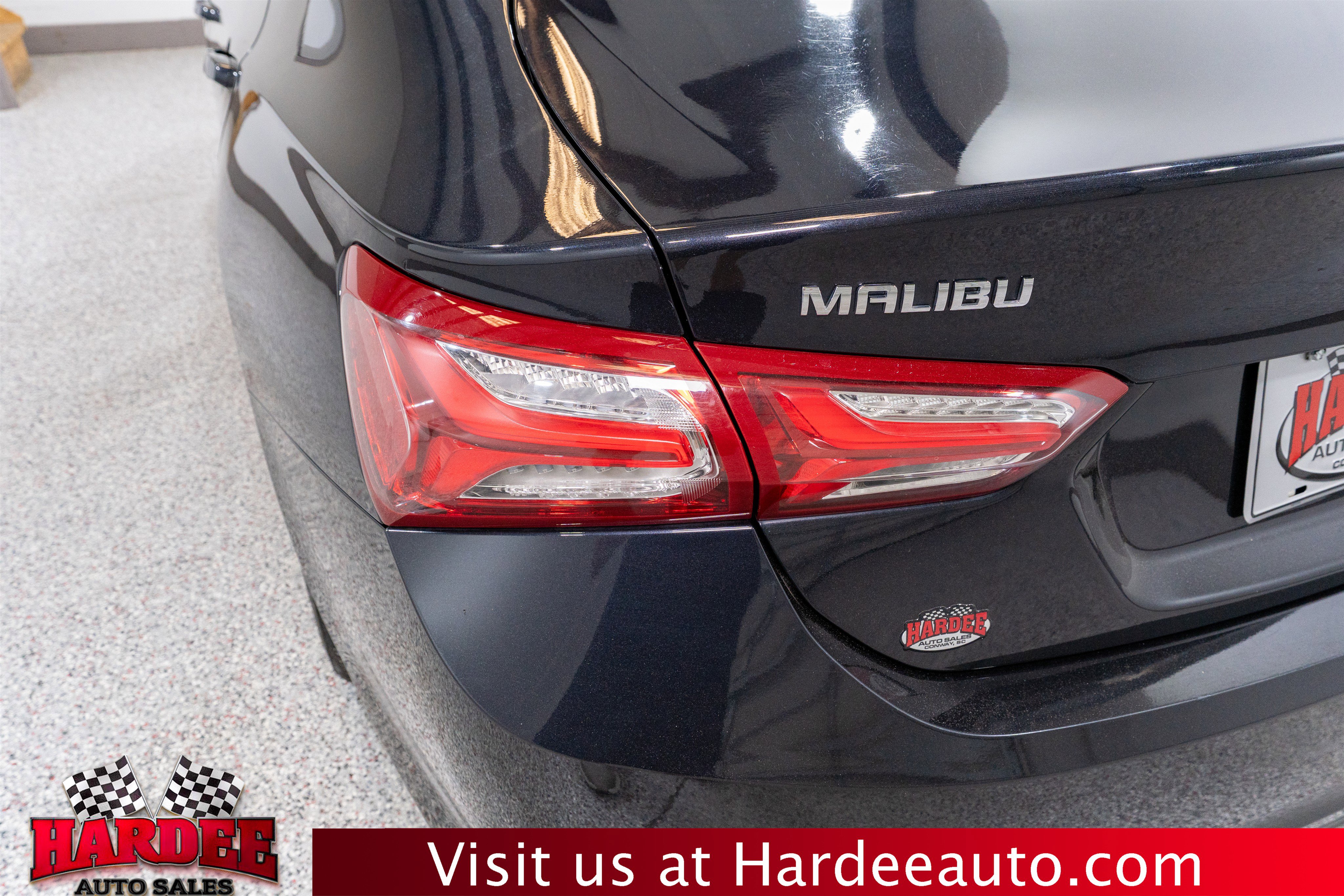 Used 2023 Chevrolet Malibu LT FWD image 9