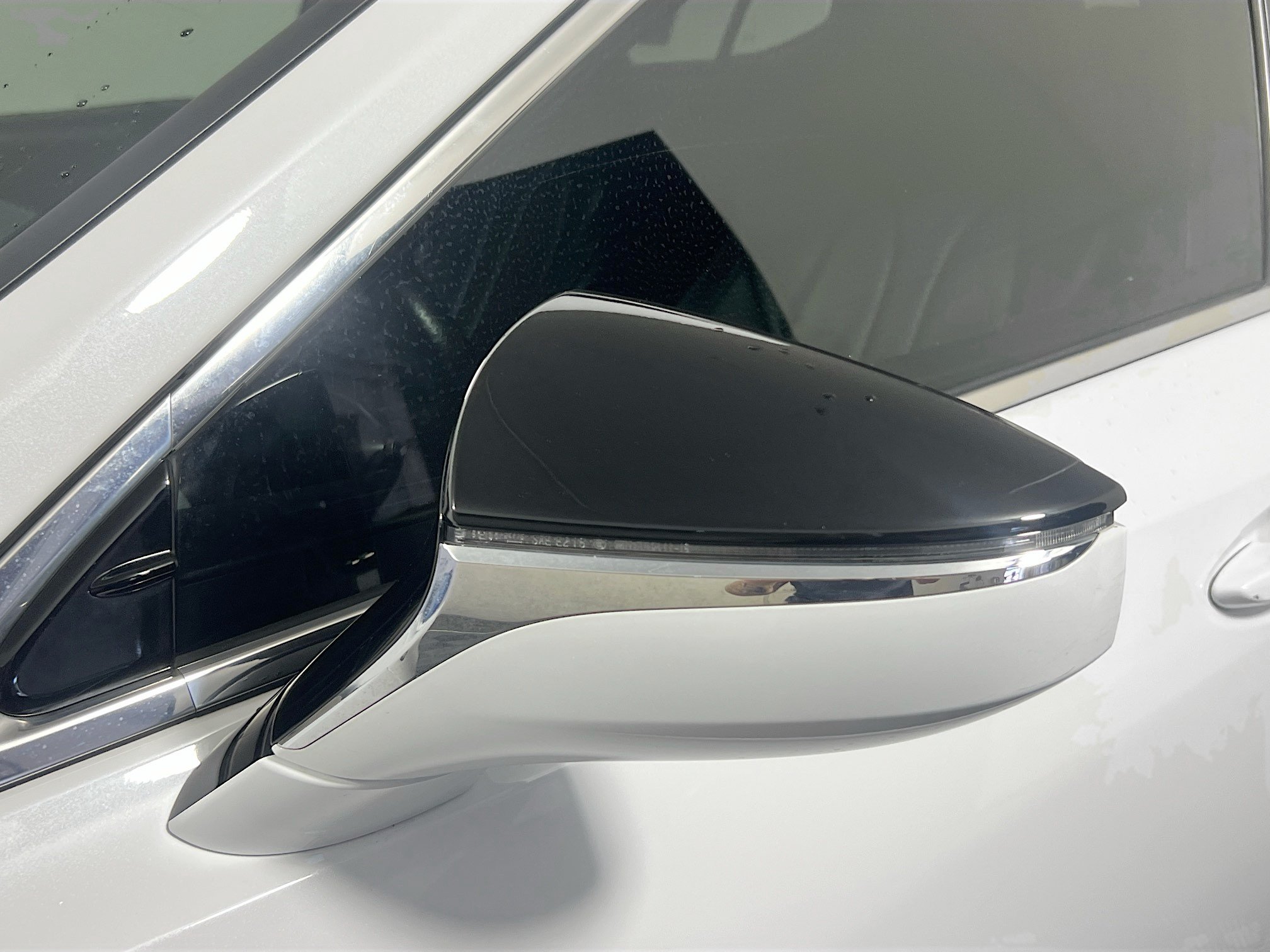 Used 2020 Lexus ES 350 F Sport w/ Accessory Package 2 FWD image 12