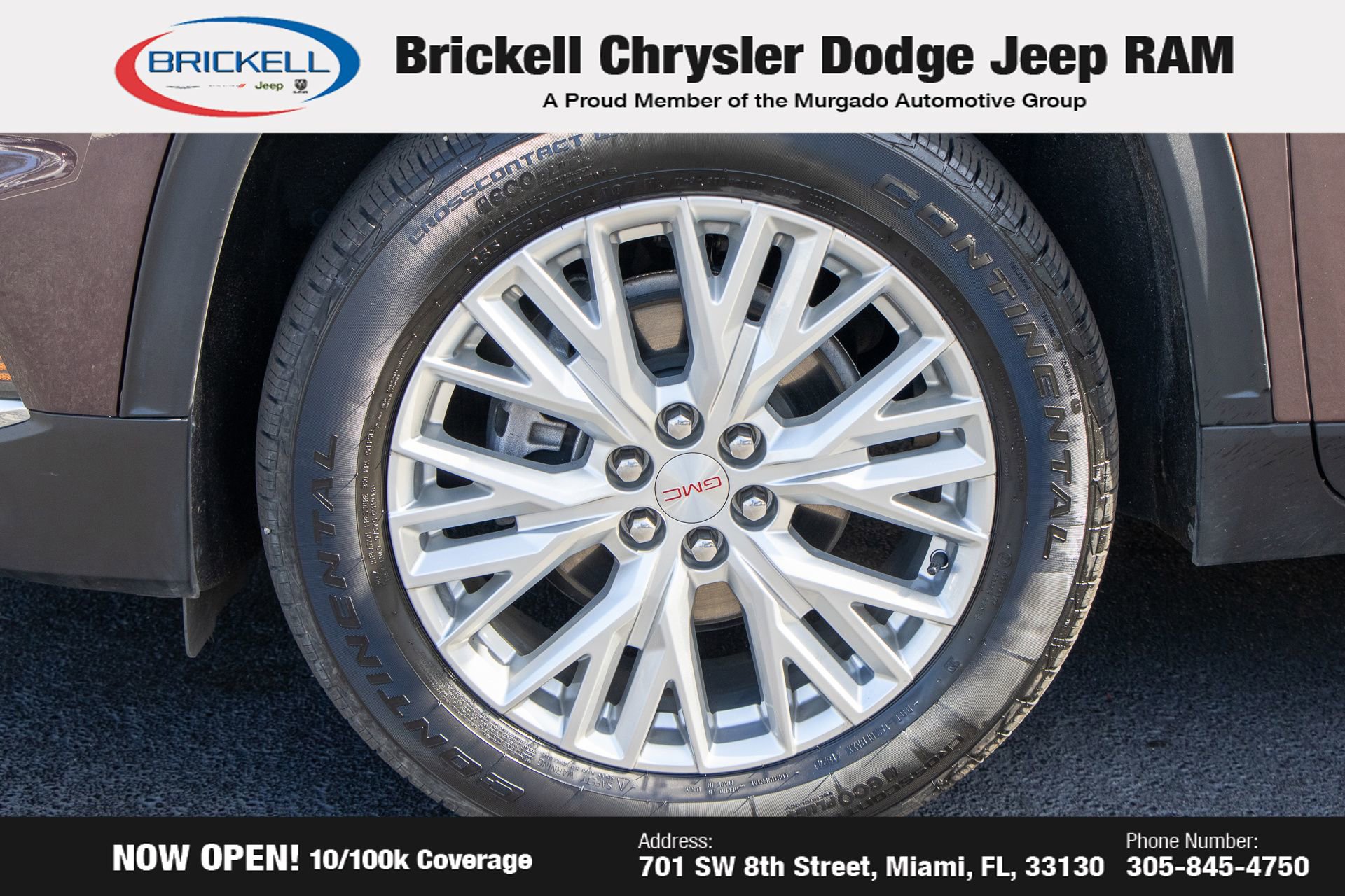 Used 2024 GMC Acadia Elevation image 32