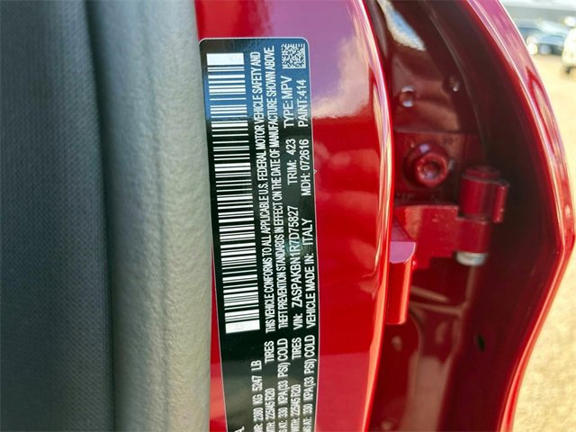 Used 2024 Alfa Romeo Stelvio Veloce image 33