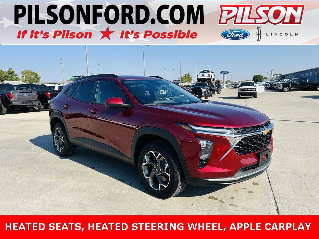 Used 2024 Chevrolet Trax LT w/ Driver Confidence Package