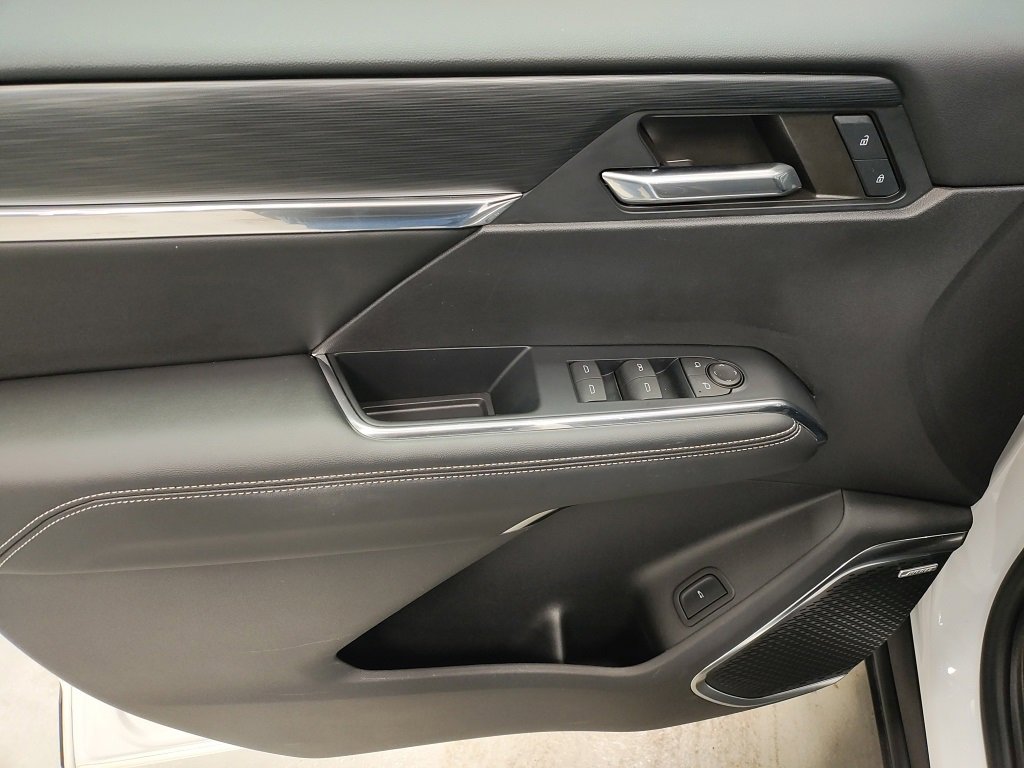 Used 2024 GMC Acadia Elevation w/ Black Edition image 27