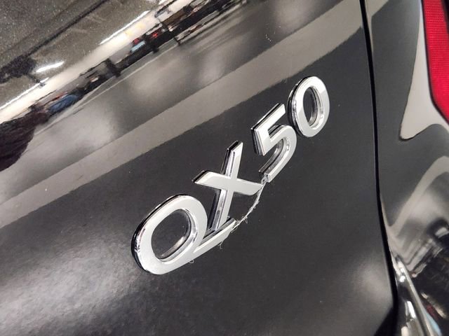 Used 2019 INFINITI QX50 Essential w/ Premium Heat Package FWD image 13