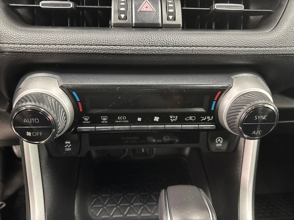 Used 2022 Toyota RAV4 XLE Premium FWD image 23