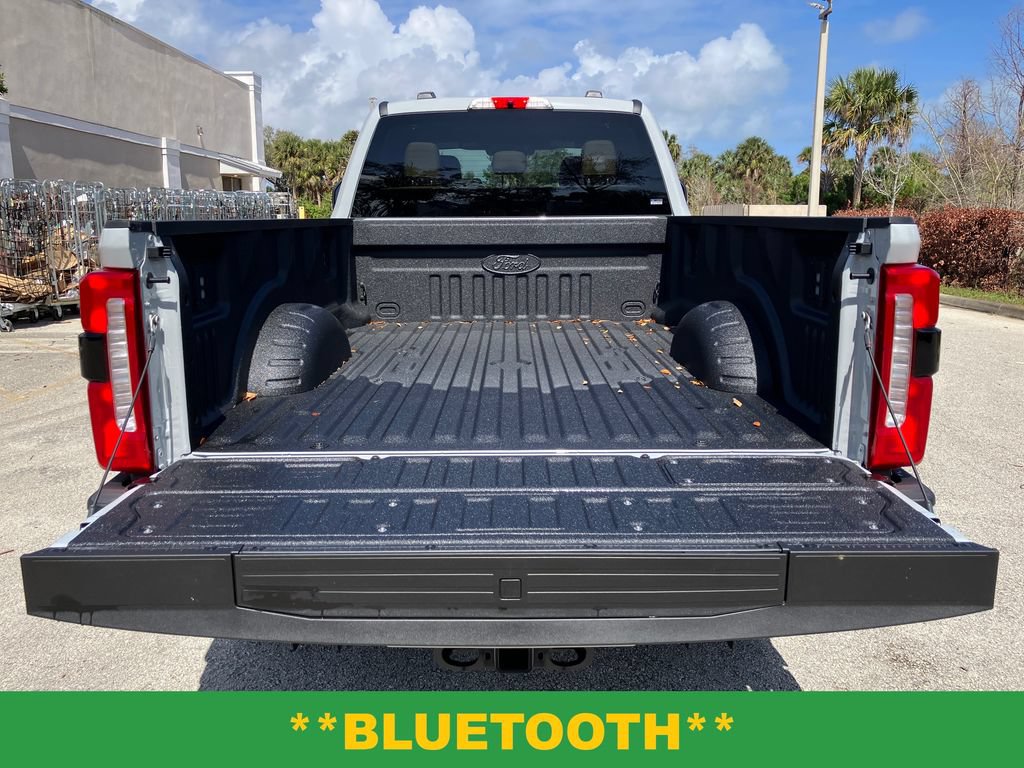 New 2026 Ford F250 XLT w/ XLT Premium Package AWD/4WD image 9