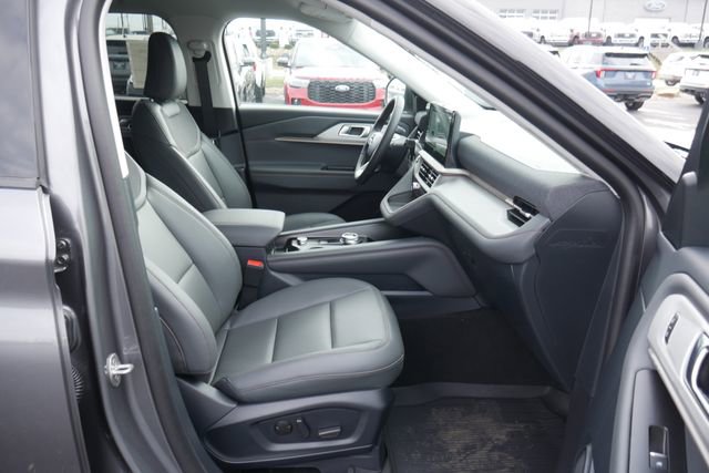 New 2026 Ford Explorer Active w/ Active Comfort Package AWD/4WD image 27