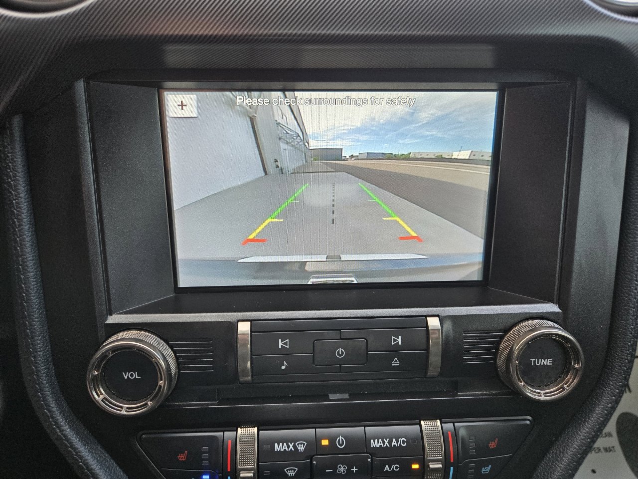 Used 2019 Ford Mustang Shelby GT350 w/ Technology Package image 33