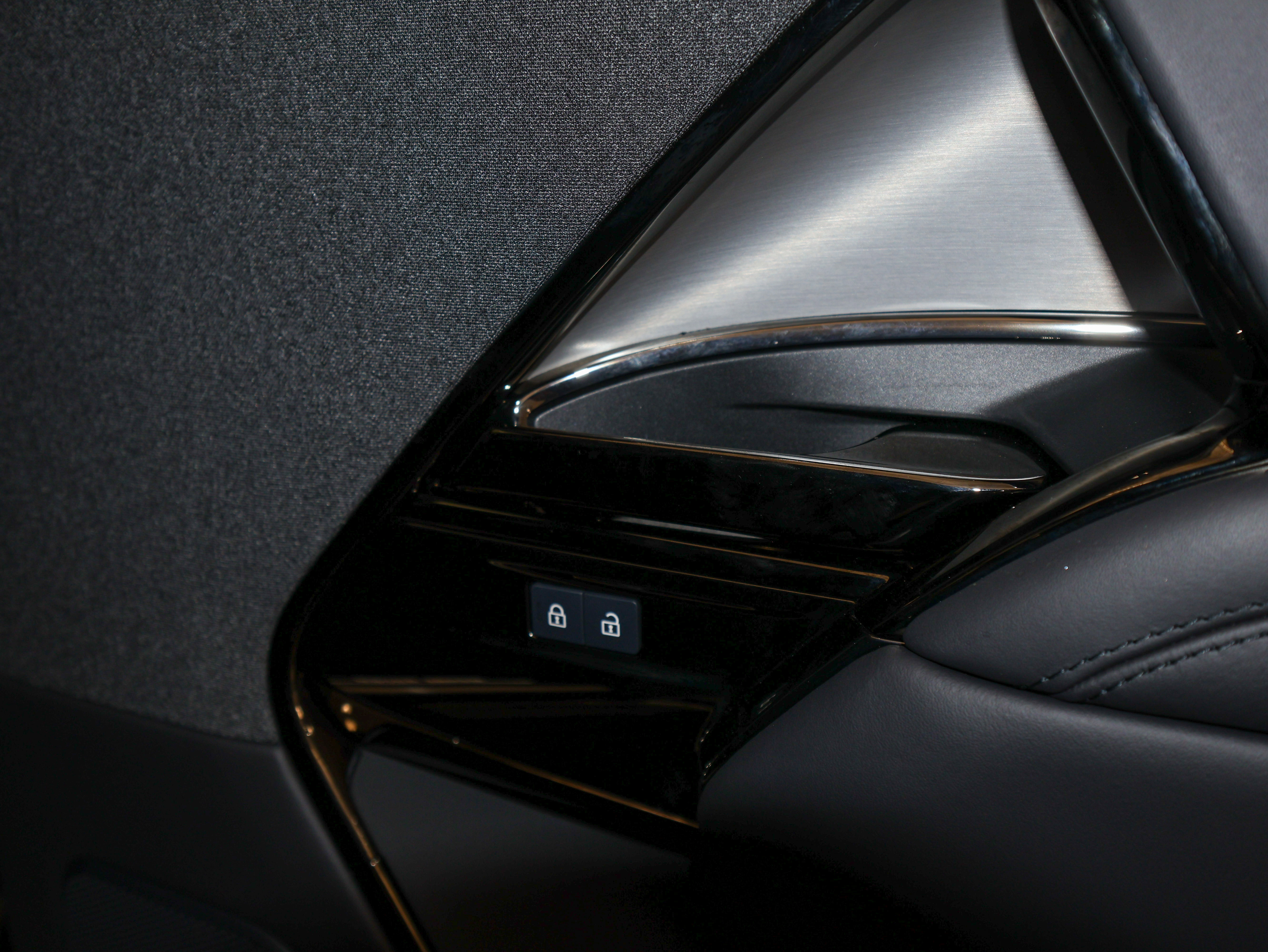 Used 2025 Land Rover Range Rover Sport Dynamic SE image 61