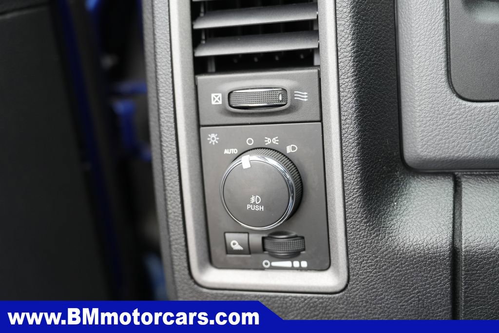 Used 2016 RAM 1500 Express image 43