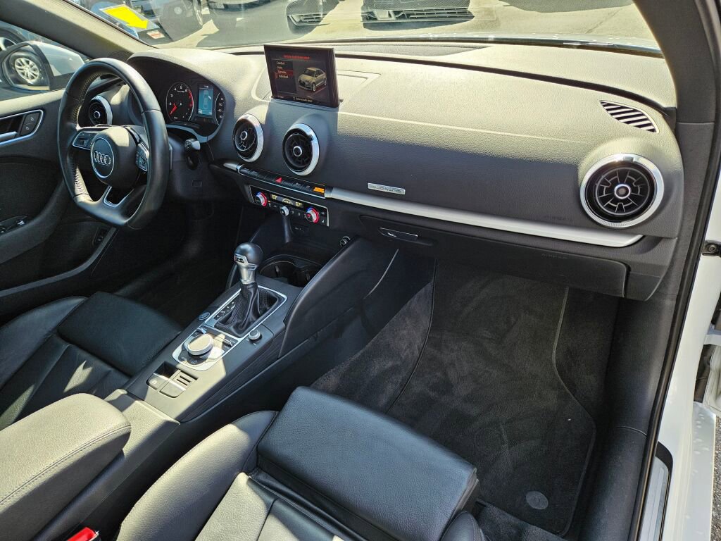 Used 2018 Audi A3 2.0T Premium image 13