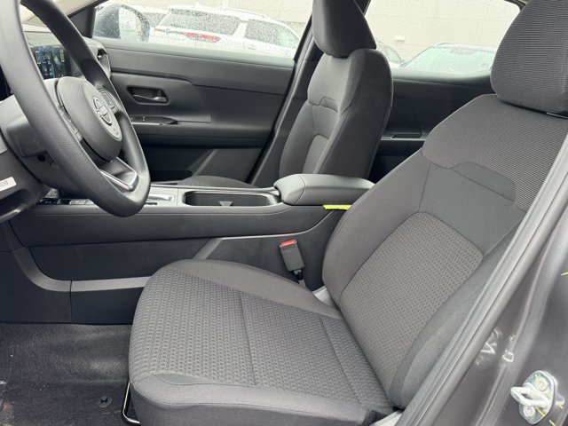 Used 2026 Nissan Kicks S w/ Charging Package FWD image 18
