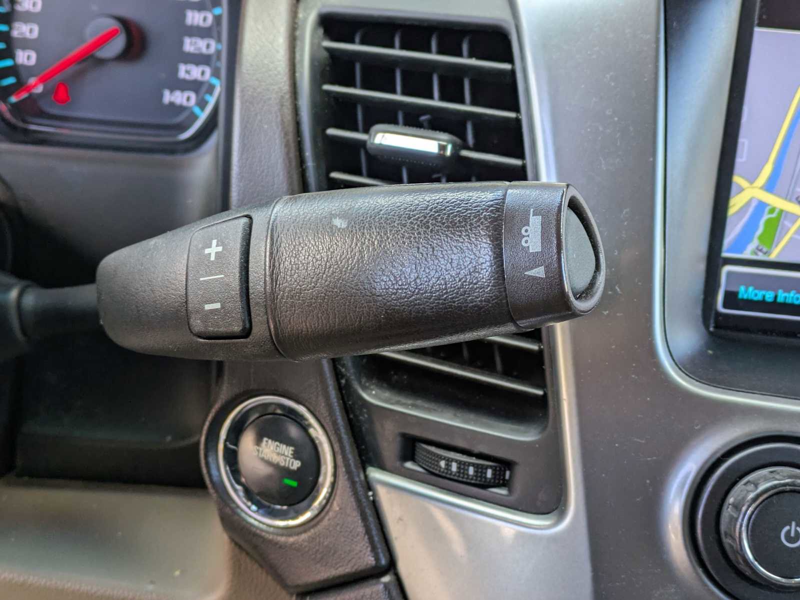 Used 2019 Chevrolet Suburban LT w/ Luxury Package image 29