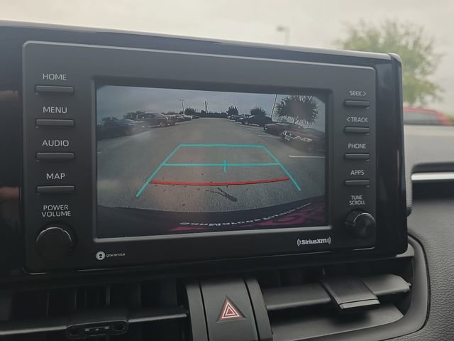 Used 2021 Toyota RAV4 LE image 22