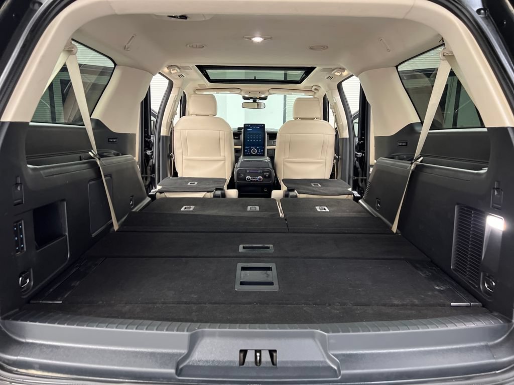 Used 2022 Ford Expedition Max Platinum AWD/4WD image 46