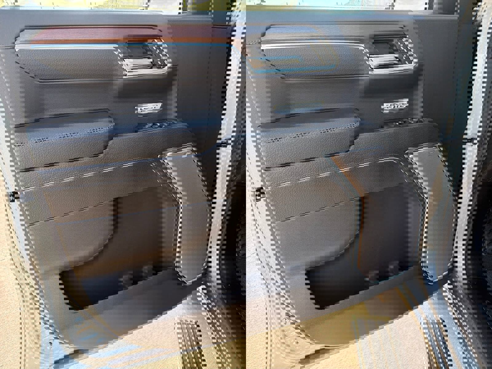 New 2026 GMC Sierra 1500 Denali image 13