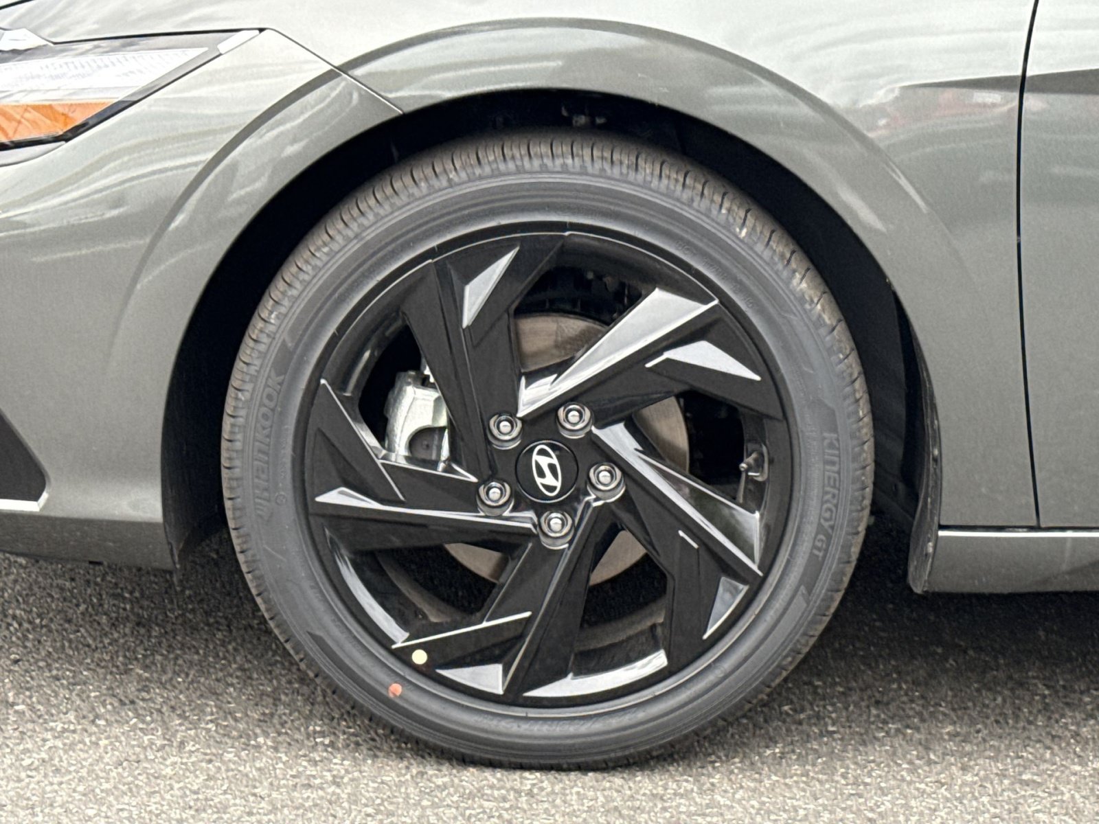 New 2026 Hyundai Elantra SEL Sport Premium FWD image 12