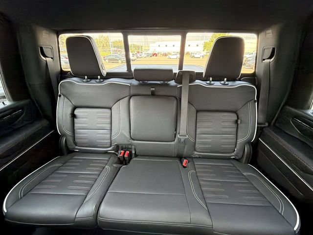 Used 2026 GMC Sierra 2500 AT4X w/ LPO, Black Badging Package AWD/4WD image 16