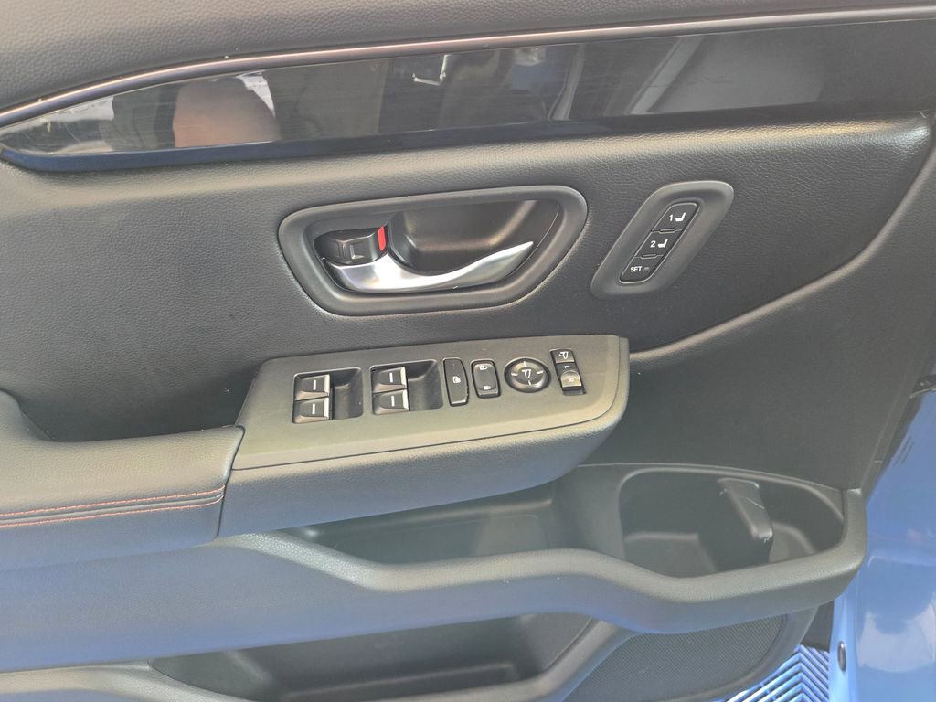 Used 2024 Honda Pilot TrailSport image 11