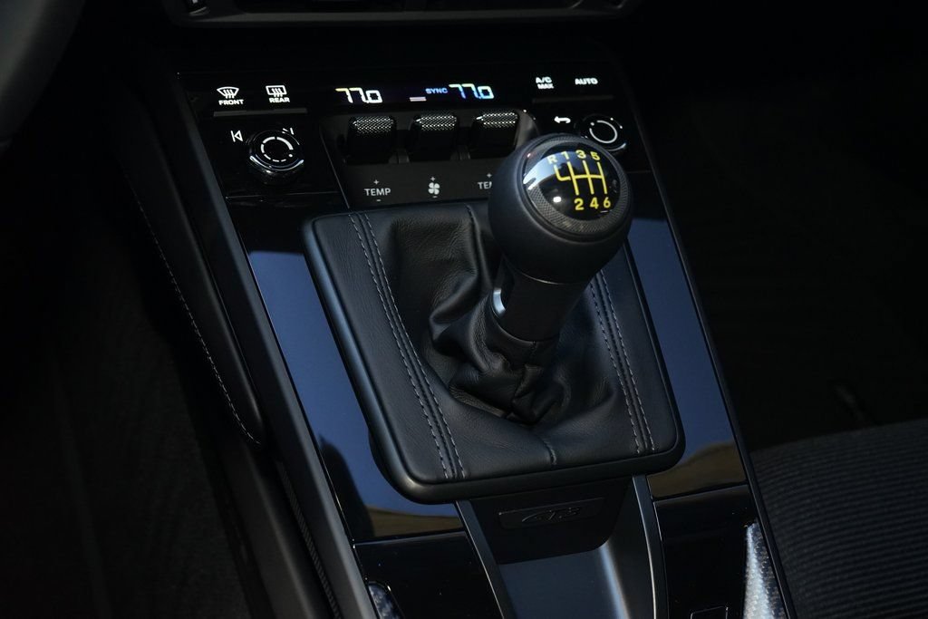Used 2026 Porsche 911 GT3 RWD image 18