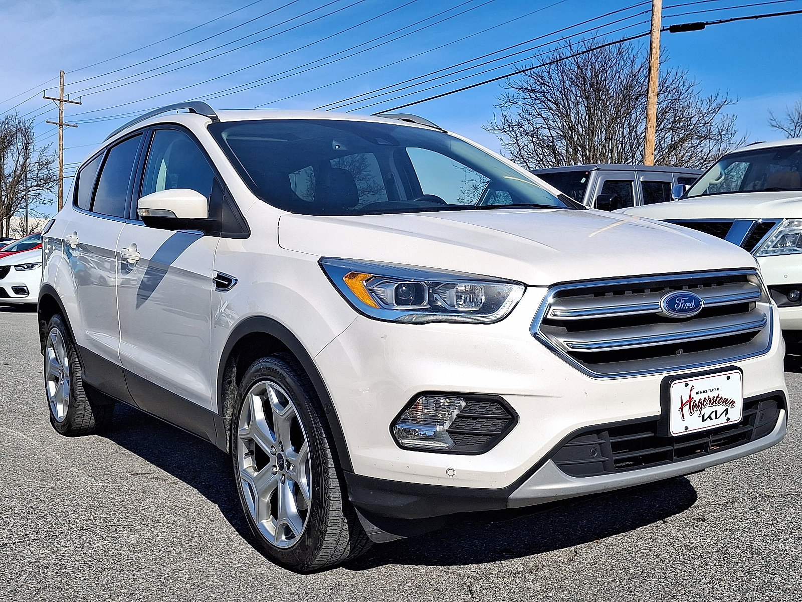 Used 2017 Ford Escape Titanium w/ Equipment Group 301A image 3
