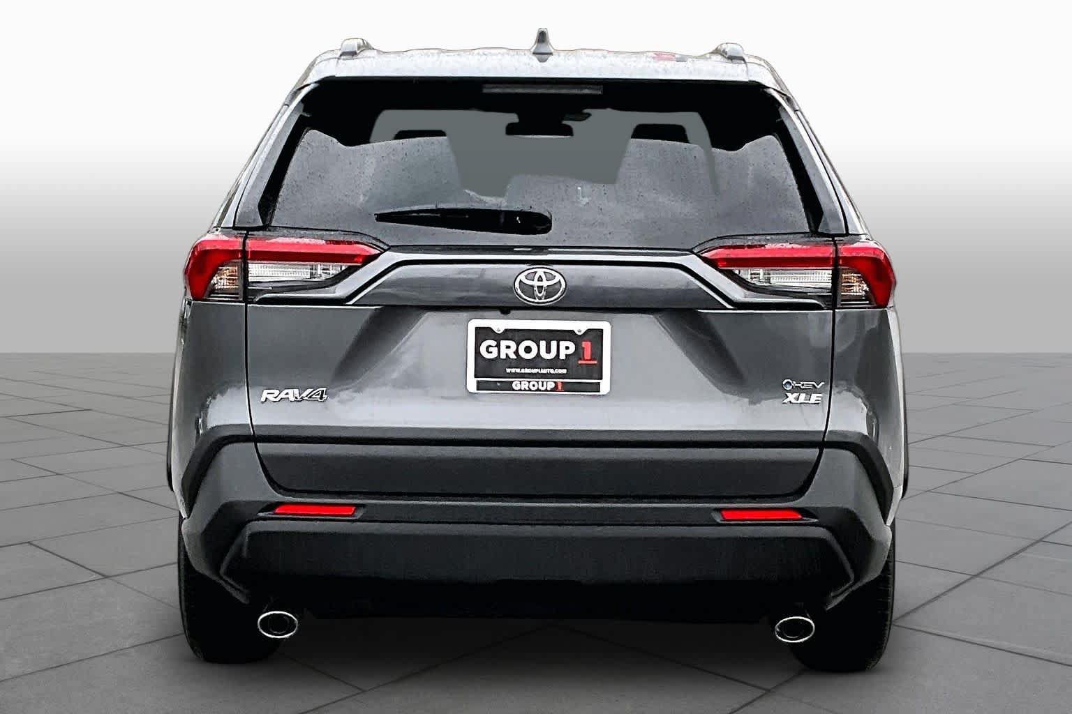 Certified 2025 Toyota RAV4 XLE AWD/4WD image 4