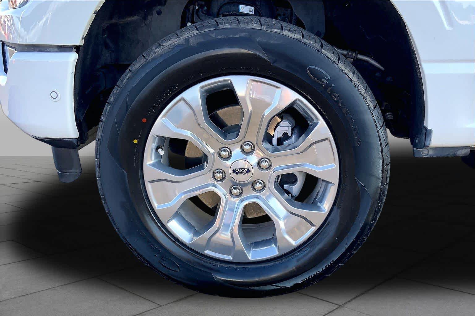 Used 2023 Ford F150 Platinum w/ Equipment Group 701A High AWD/4WD image 11