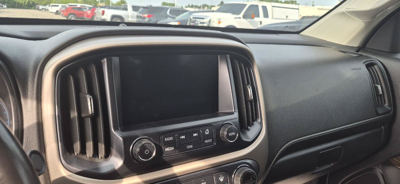 Used 2017 GMC Canyon Denali AWD/4WD image 9