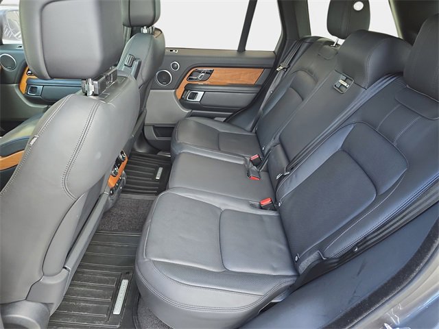 Used 2019 Land Rover Range Rover HSE image 17