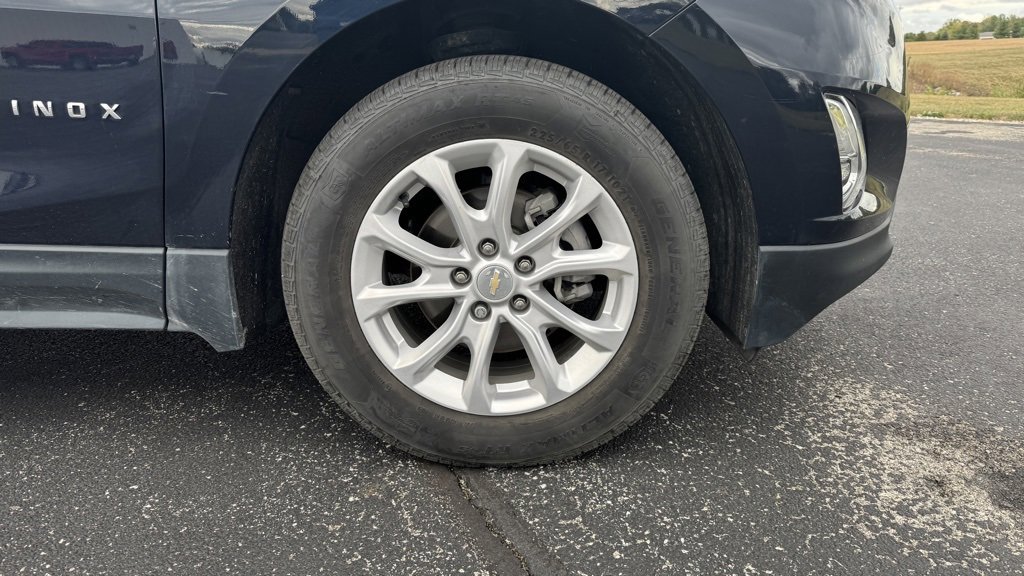 Used 2021 Chevrolet Equinox LT image 32