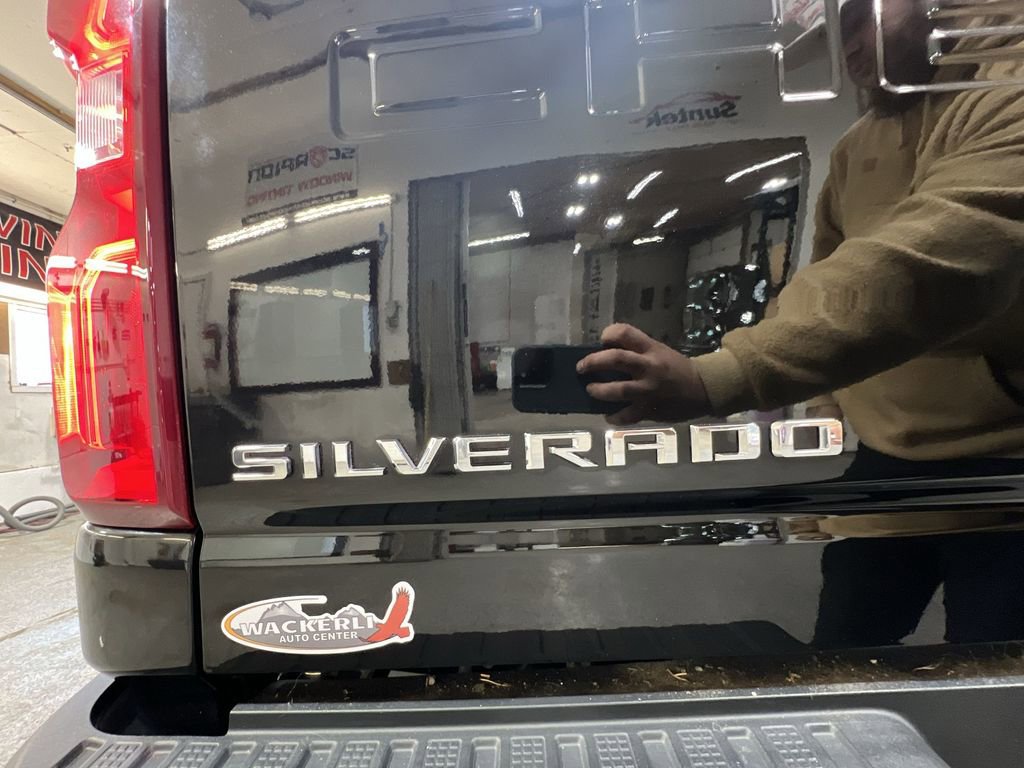 Certified 2022 Chevrolet Silverado 3500 High Country w/ Z71 Off-Road Package image 33