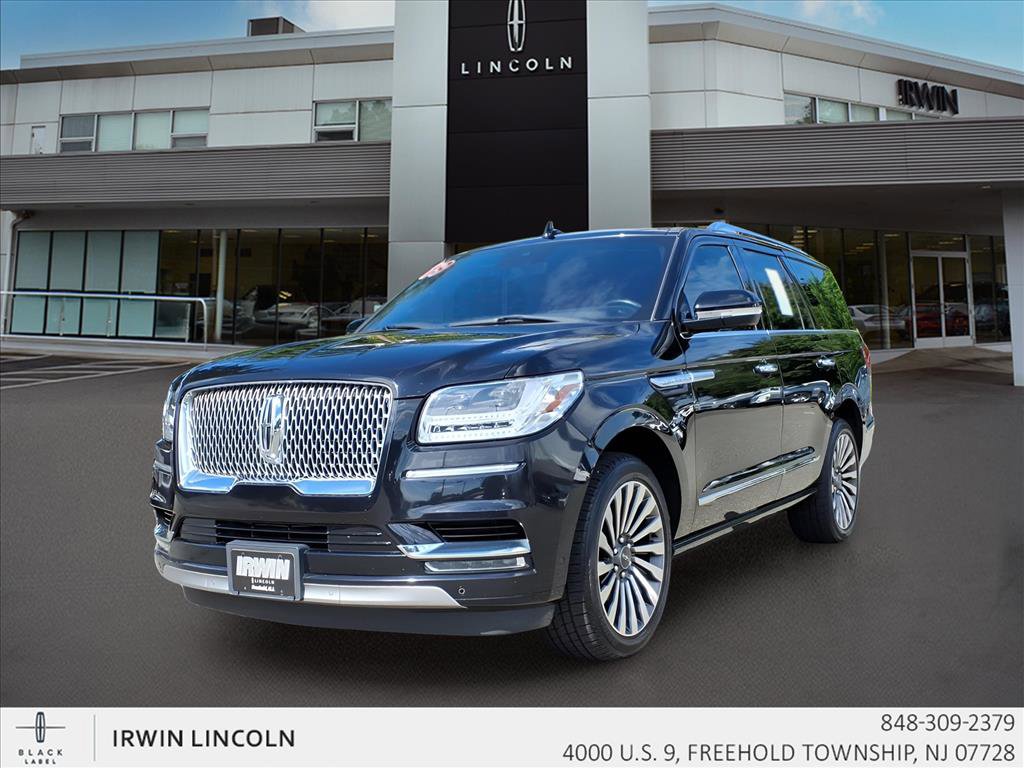Used 2019 Lincoln Navigator Reserve image 4