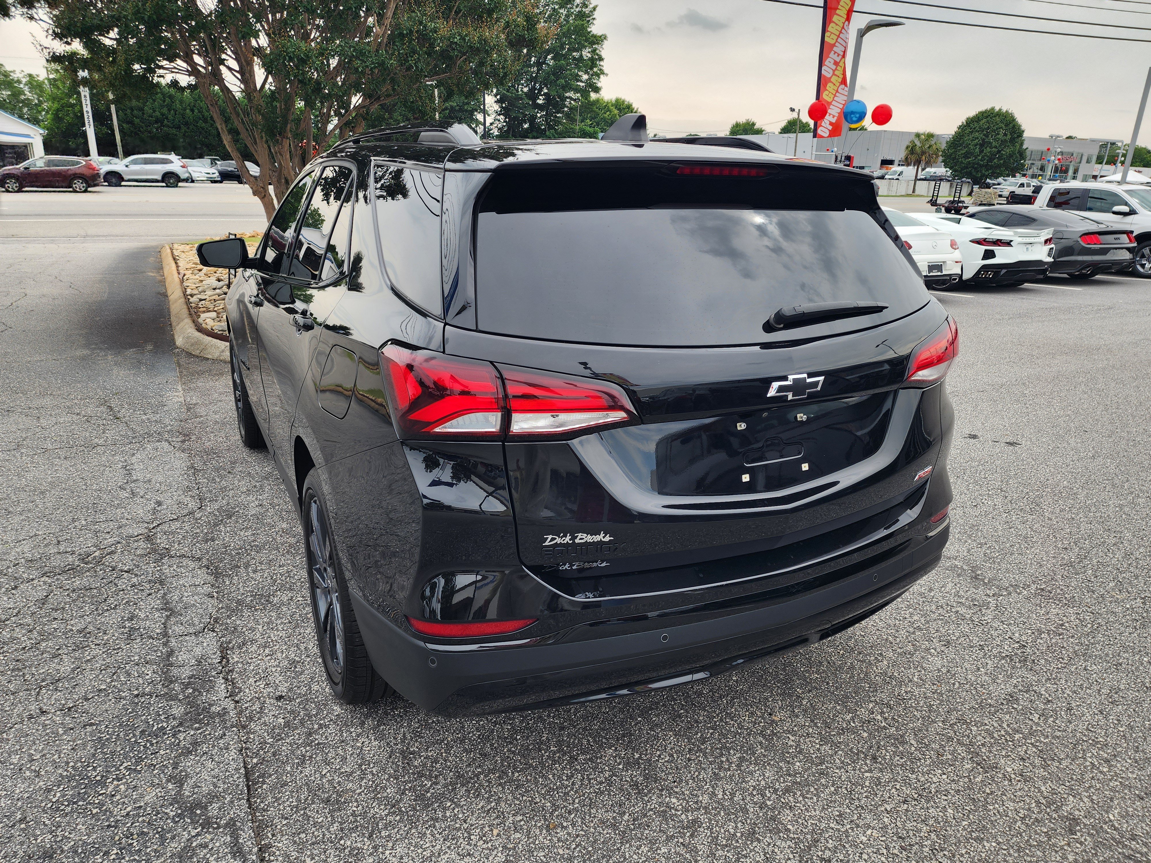 Used 2024 Chevrolet Equinox RS FWD image 7