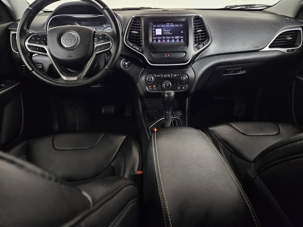 Used 2019 Jeep Cherokee Latitude Plus FWD image 6