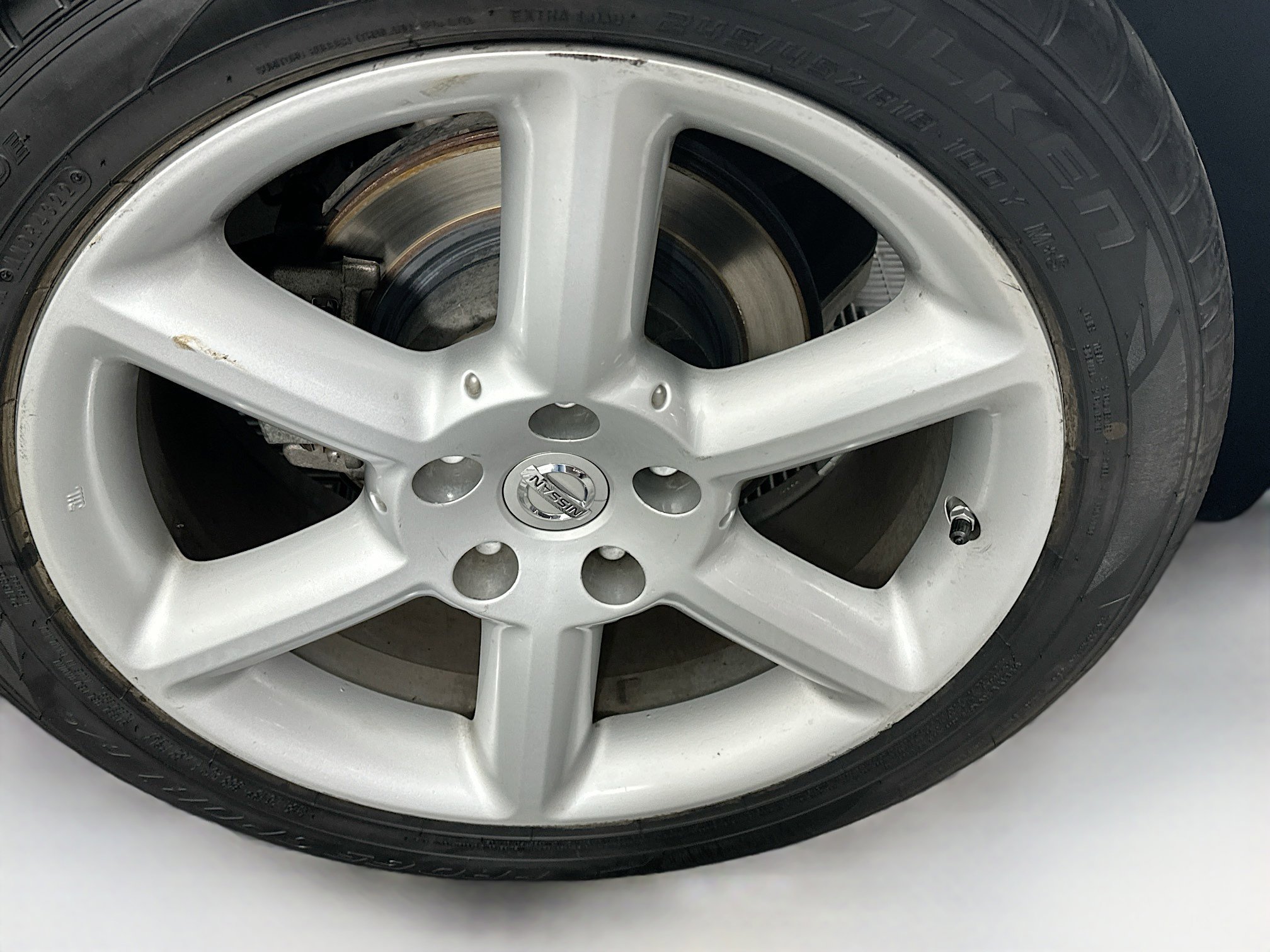 Used 2005 Nissan 350Z Touring image 11