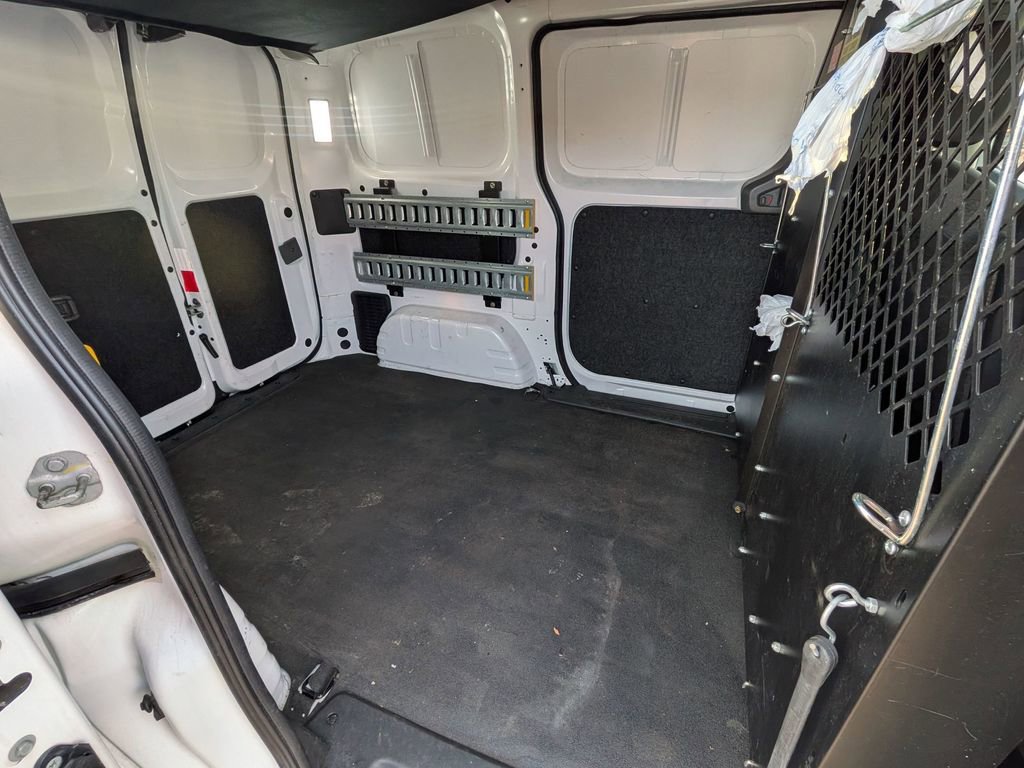 Used 2019 Nissan NV200 SV w/ Navigation Package image 25