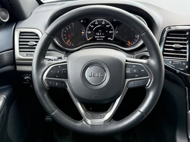 Used 2022 Jeep Grand Cherokee Laredo X image 25