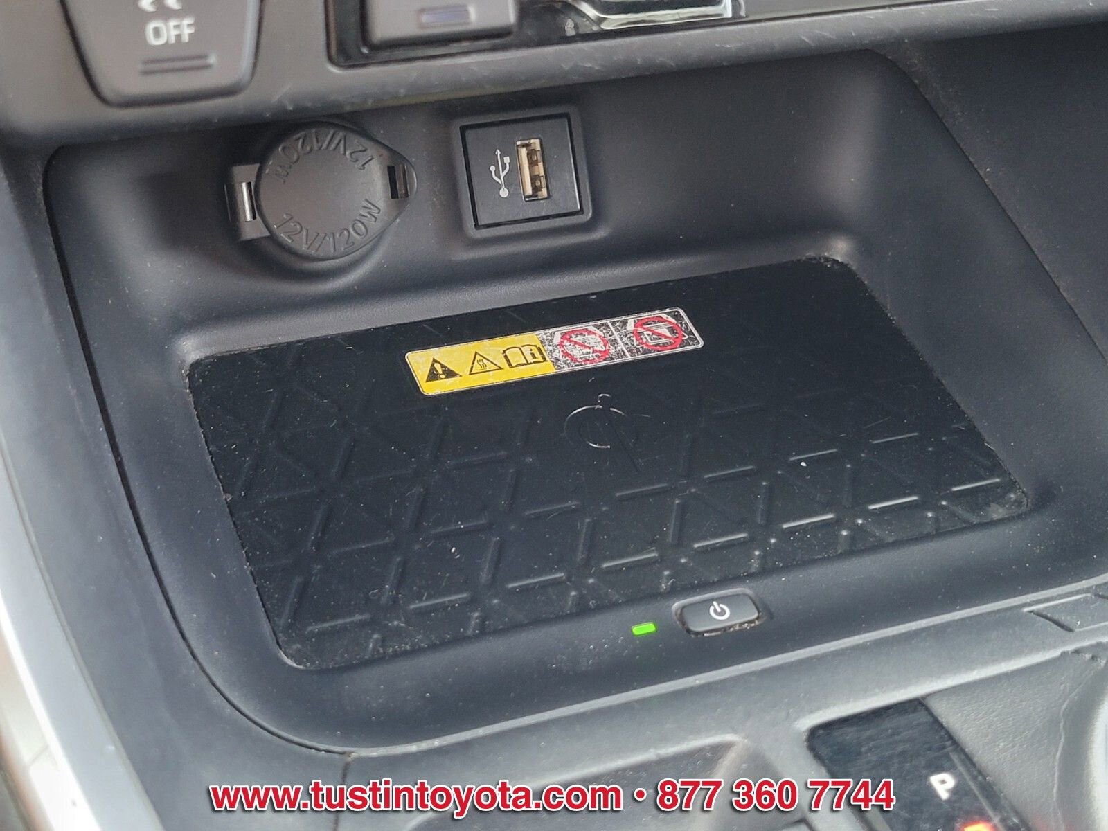 Used 2024 Toyota RAV4 XSE w/ Advanced Technology Package AWD/4WD image 24