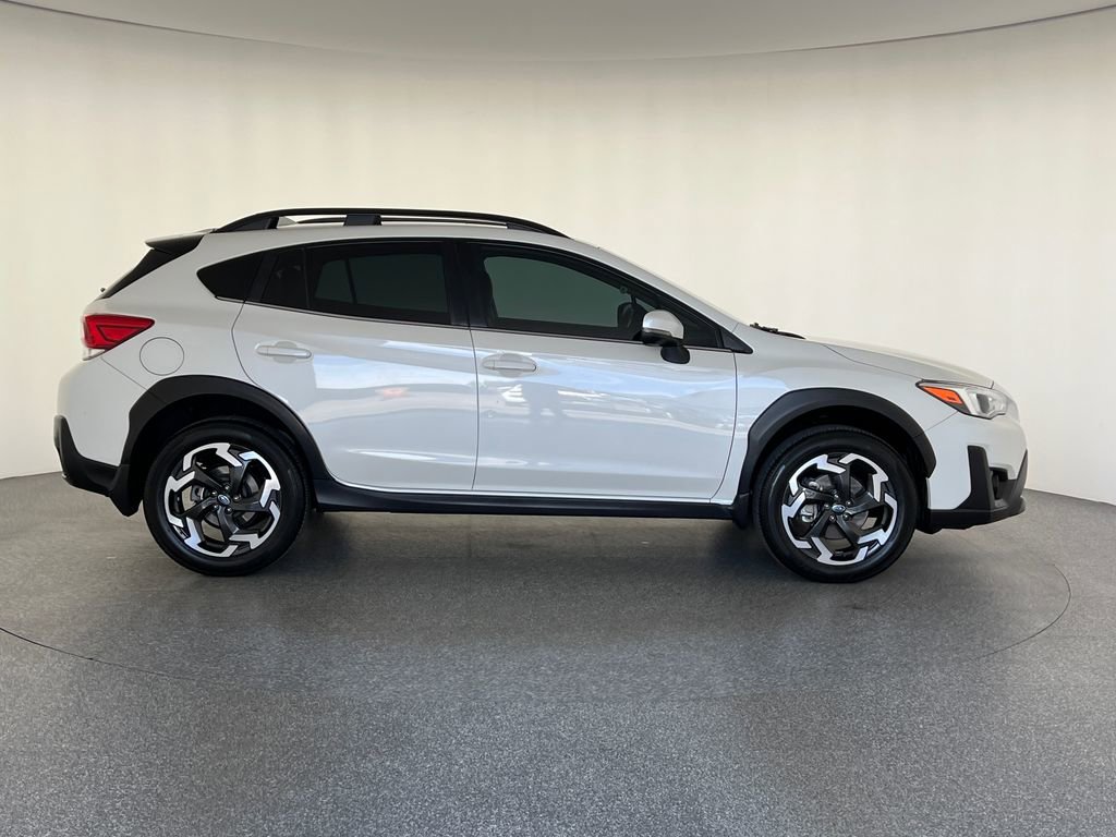 Used 2022 Subaru Crosstrek 2.5i Limited w/ Moonroof Package 2 AWD/4WD image 2