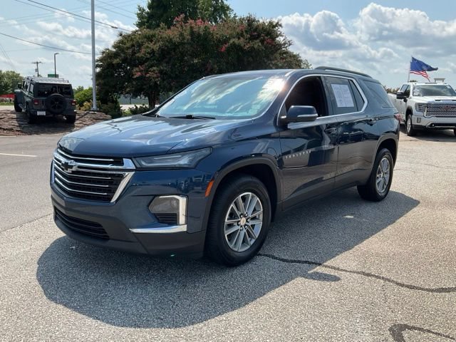 Used 2023 Chevrolet Traverse LT