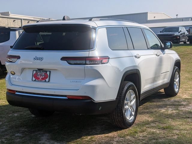 New 2026 Jeep Grand Cherokee L Laredo AWD/4WD image 7