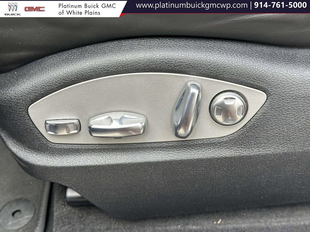 Used 2023 Porsche Macan image 21