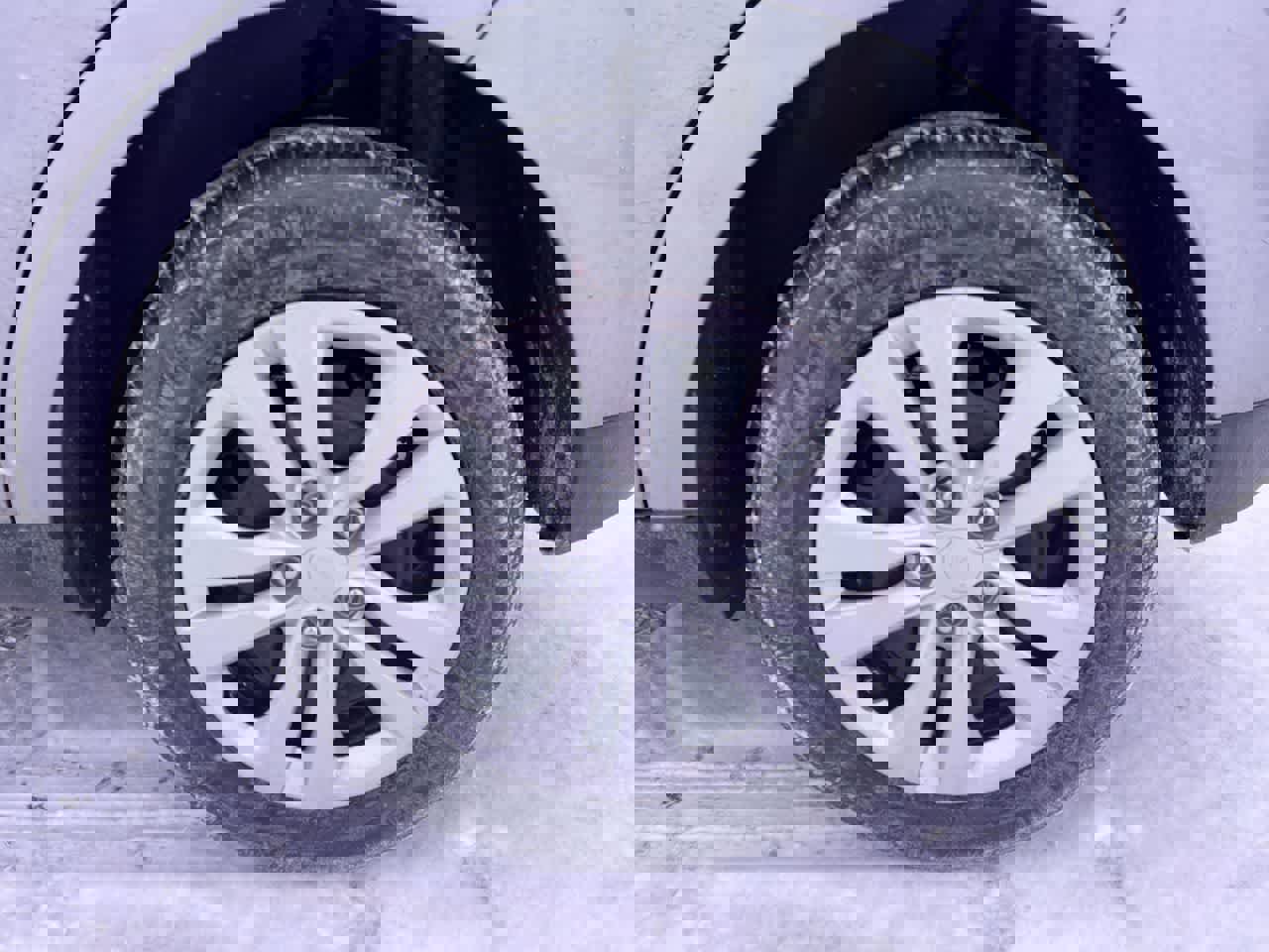 Certified 2023 Kia Soul LX image 10