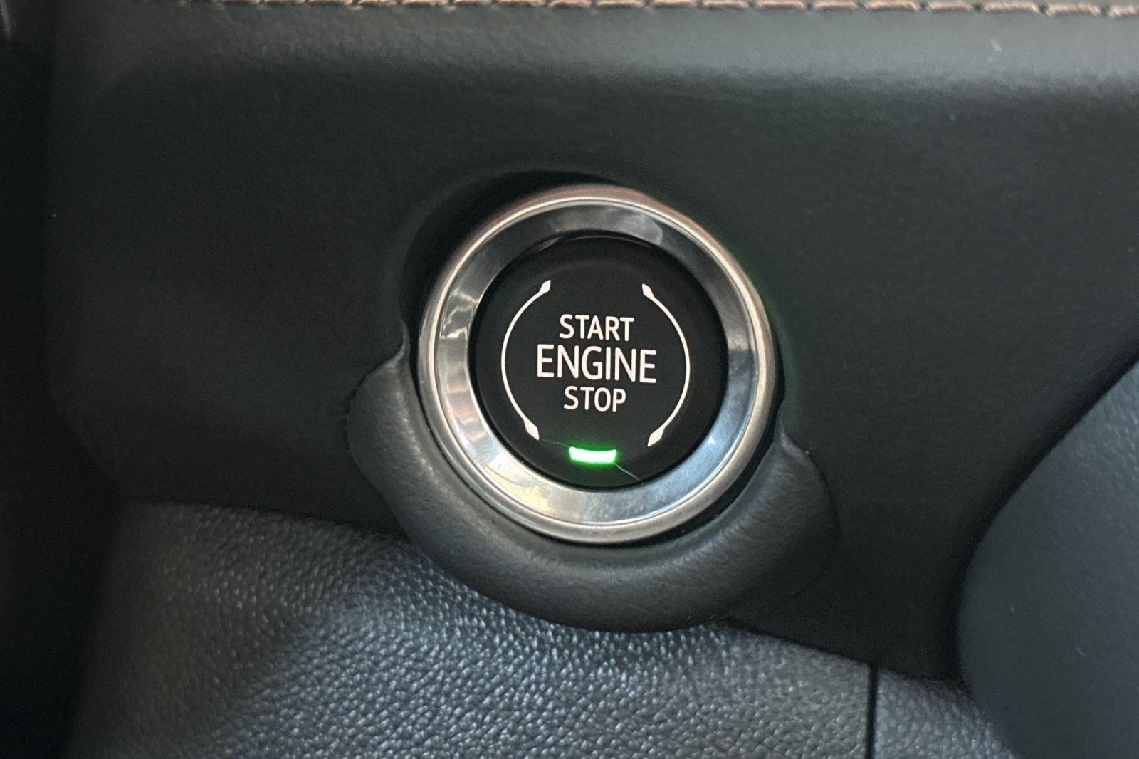 Used 2026 Chevrolet Tahoe High Country AWD/4WD image 32