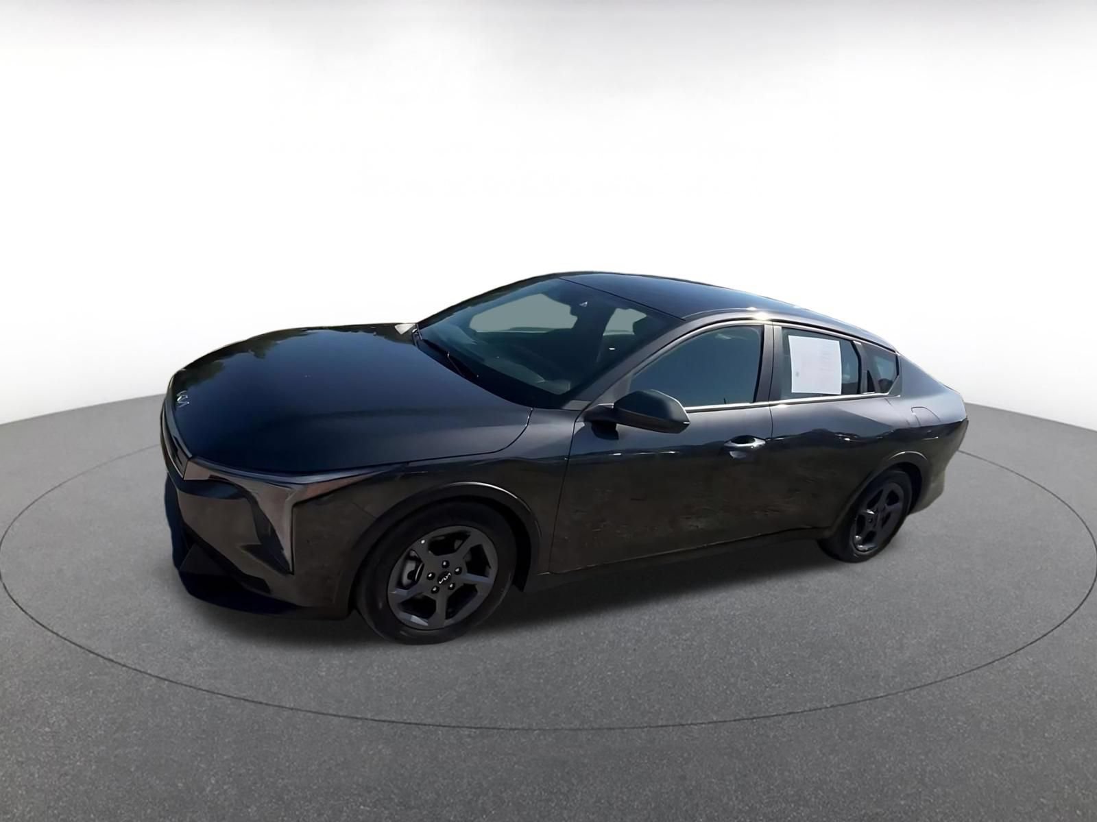 Used 2025 Kia K4 FWD image 9