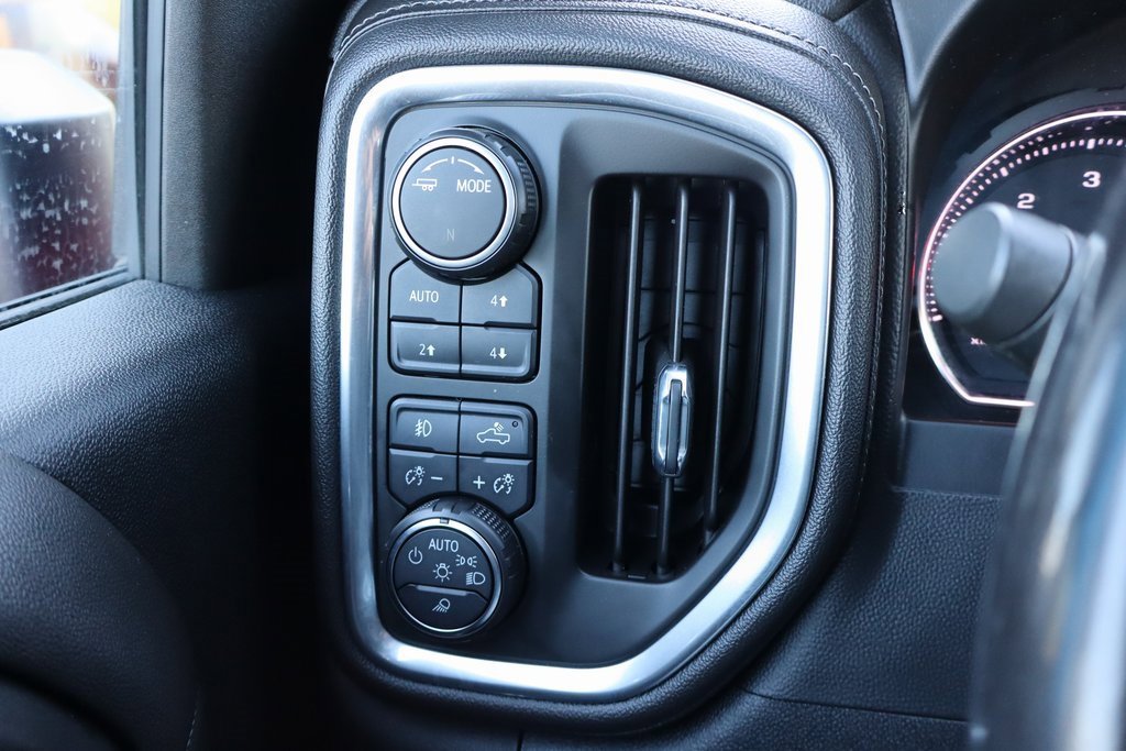 Used 2020 Chevrolet Silverado 2500 LTZ w/ LTZ Plus Package image 8