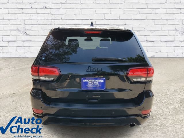 Used 2020 Jeep Grand Cherokee Altitude RWD image 3