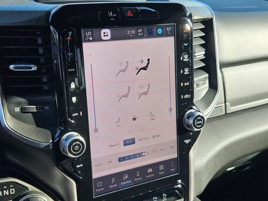 New 2026 RAM 1500 4x4 Crew Cab image 27