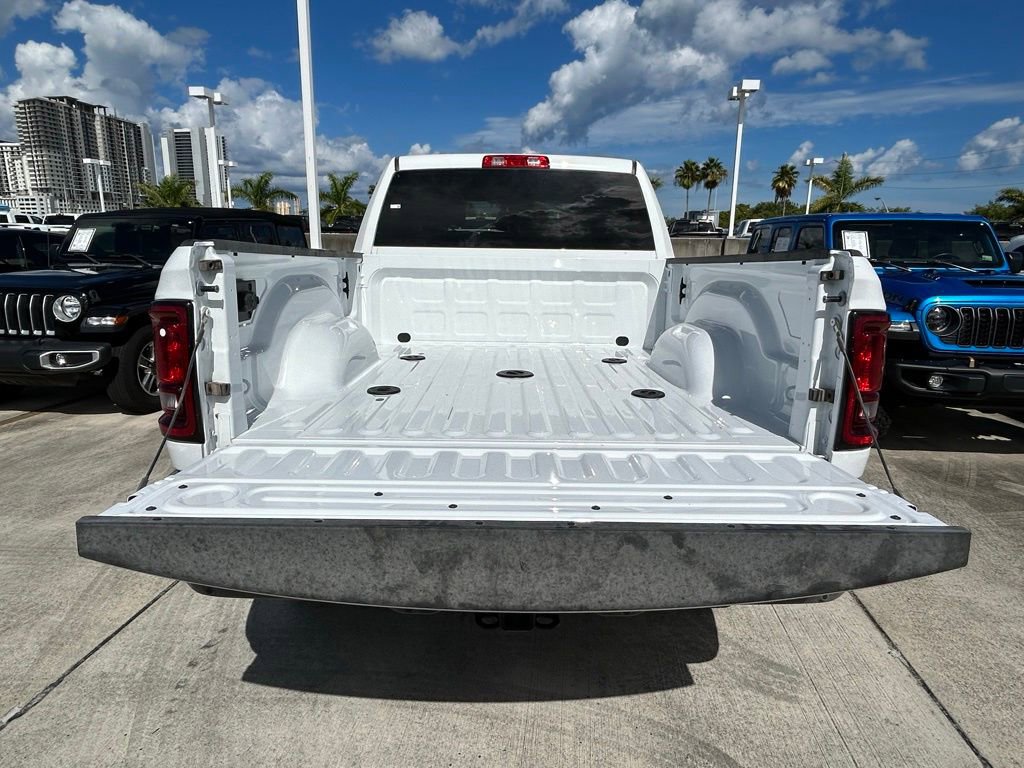 New 2025 RAM 2500 Big Horn image 39